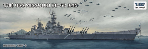 Vee Hobby 1/700 USS Missouri BB63 Battleship 1945 Kit